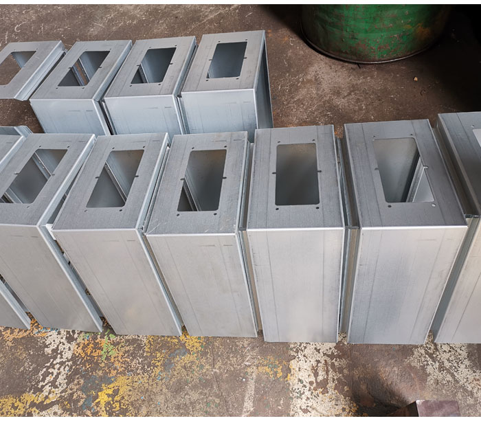 Caja al aire libre recinto de acero máquina de producción