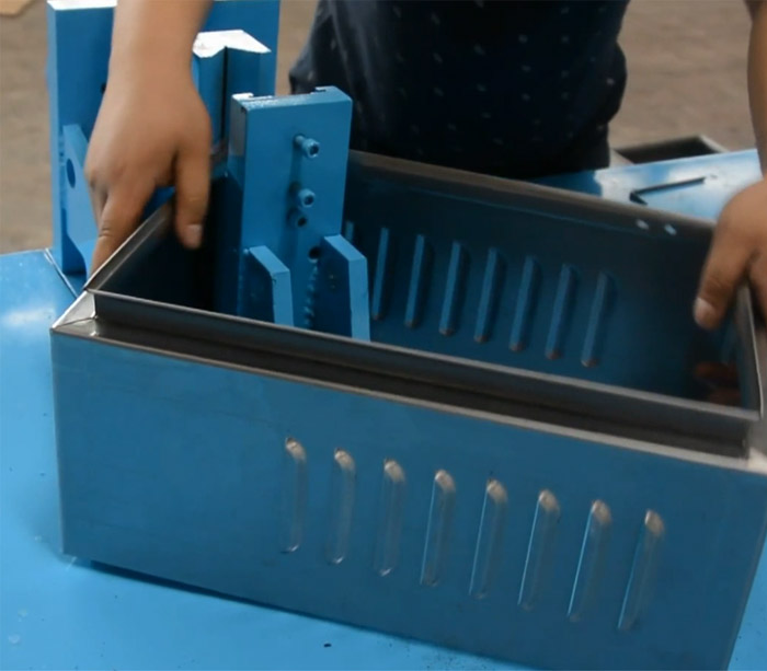 Máquina formadora de rollos para Gabinete monoblock