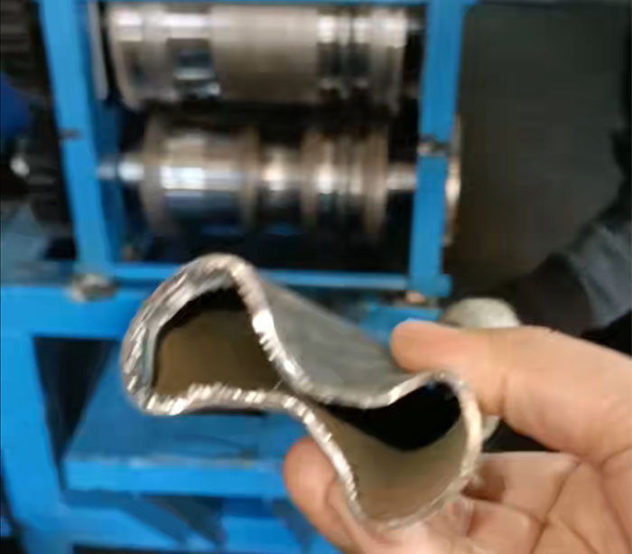 Tubos de acero redondos formados en forma de 8