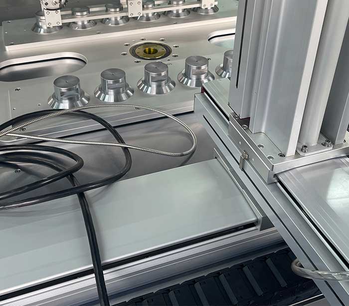 Máquina de Soldadura por Láser para Junta de Cabeza de Cilindro Automotriz - Equipo de Precisión para Piezas de Repuesto Automotrices